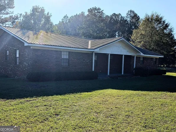1315 Tank Rd, Odum, GA 31555