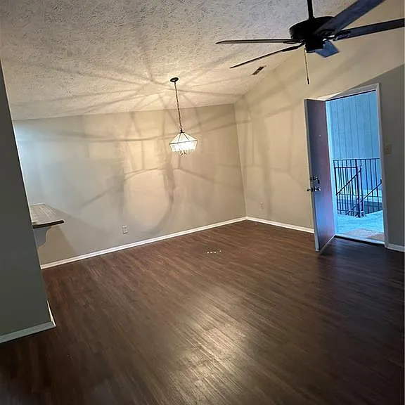 1849 Tryon Dr #5 — Photo 7