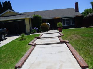 2086 Sandfield Pl, Tustin, CA 92780