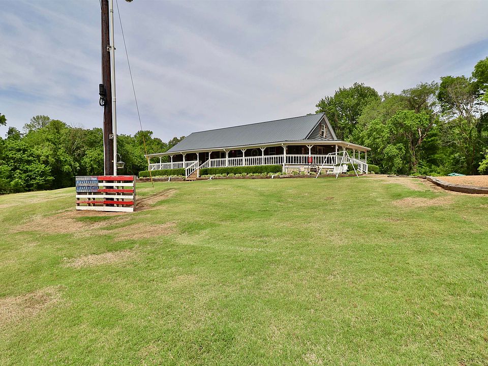 1st image of 367 Junius Lee Rd