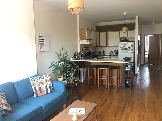 Rented by H L Dynasty Real Estate Corp | media 12