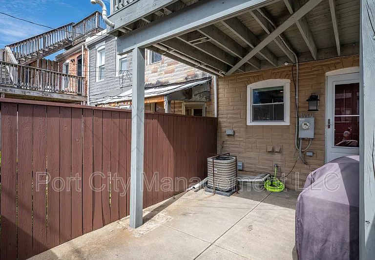 14 N Streeper St — Photo 31