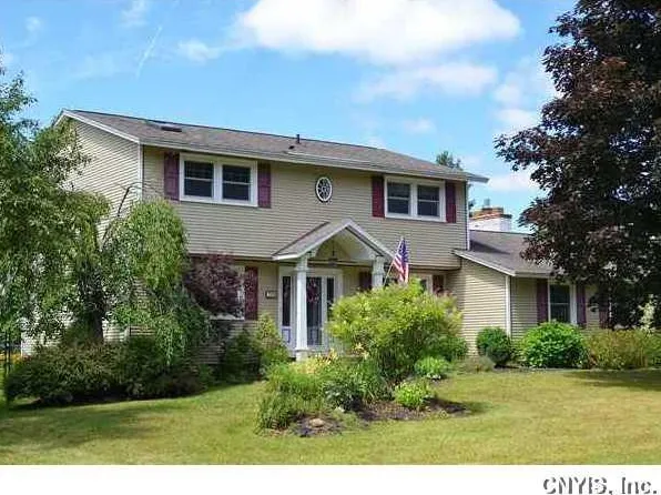 7719 Jennings Rd, Liverpool, NY 13090