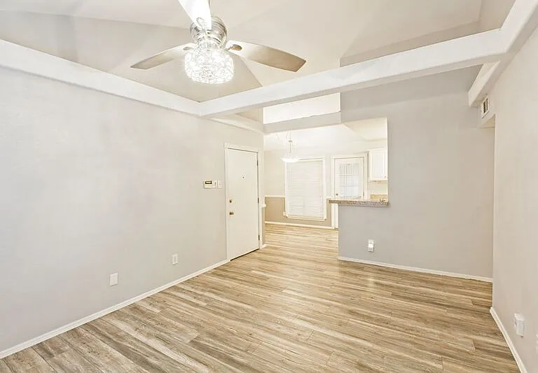 10590 High Hollows Dr #284 — Photo 14