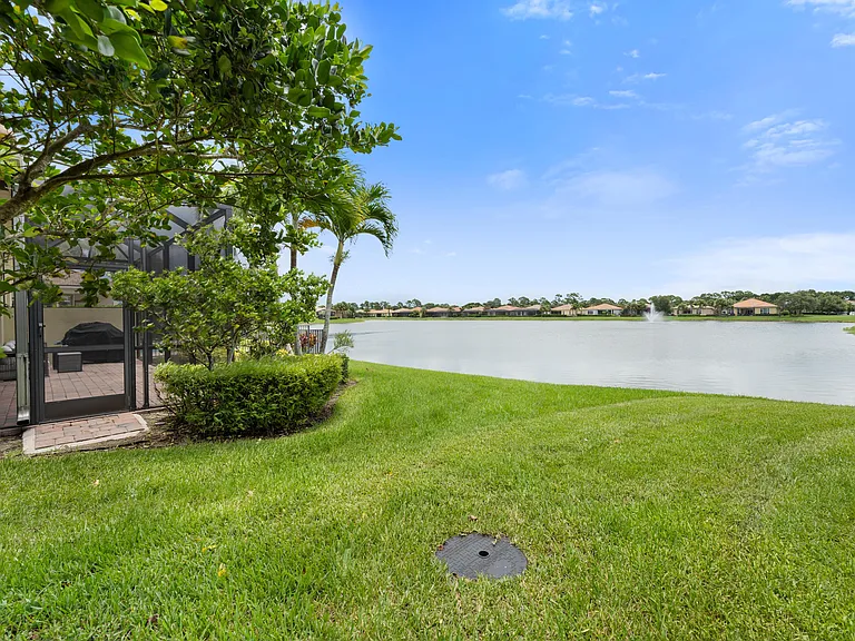 17132 SW Ambrose Way — Photo 9