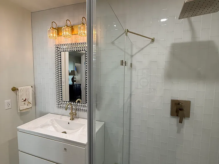 2 Lambert Ct — Photo 31