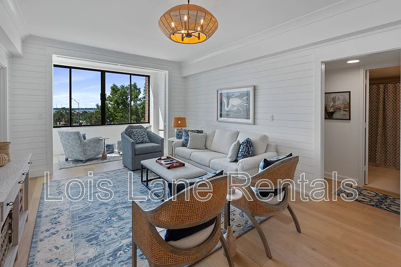 2 bed, 2.0 bath, 1053 sqft, $3,000 — Photo 3