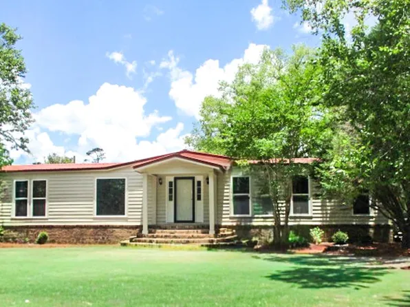 59 Buck Griffis Rd, Homerville, GA 31634