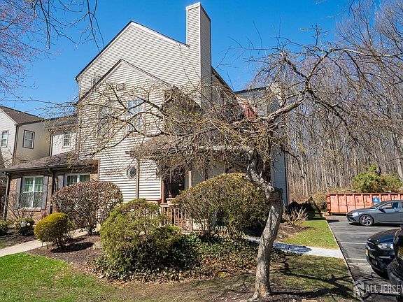 2nd image of 6202 Cedar Ct