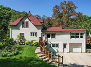 18004 Kc Rd, New Ulm, MN 56073