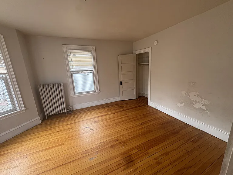 Grant St — Photo 3