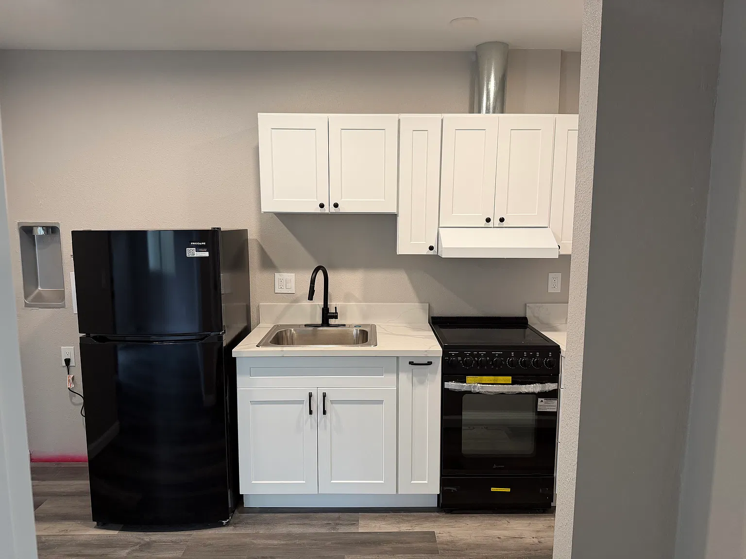 1 bed, 500 sqft, $1,850 — Photo 3