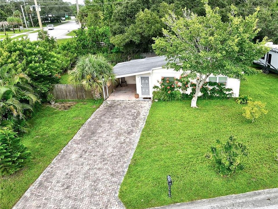 1st image of 2624 2nd Street SW