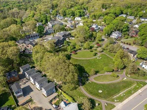 3 Sandpiper Ln, Manchester, MA 01944