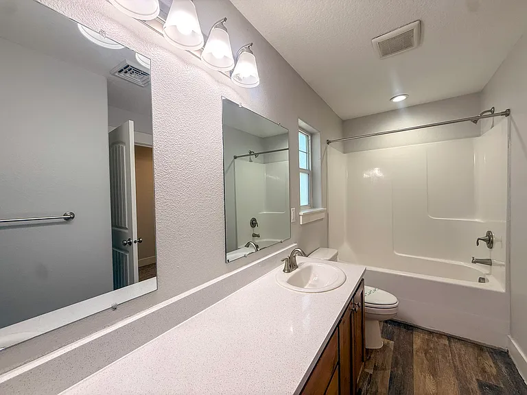1069 Big Fir Pl S — Photo 16