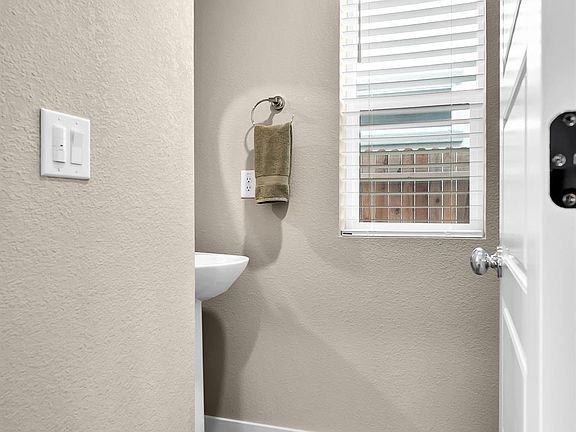 5th image of 12068 Le Blanc Way