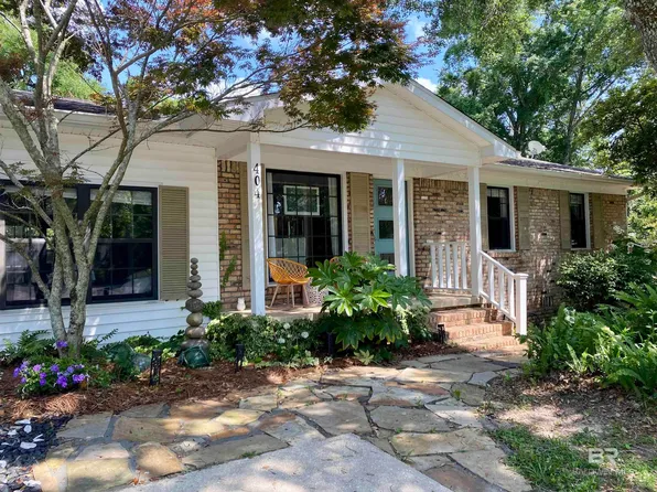 404 Circle Dr, Fairhope, AL 36532
