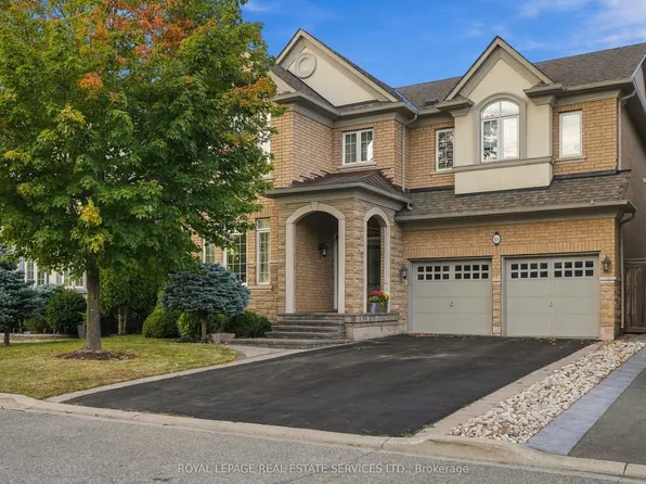 227 Alison Cres, Oakville, ON L6L 0C7