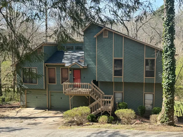 82 Geraldine Dr SE, Smyrna, GA 30082