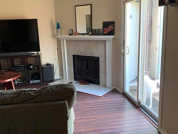 4th image of 4609 Miramar Dr