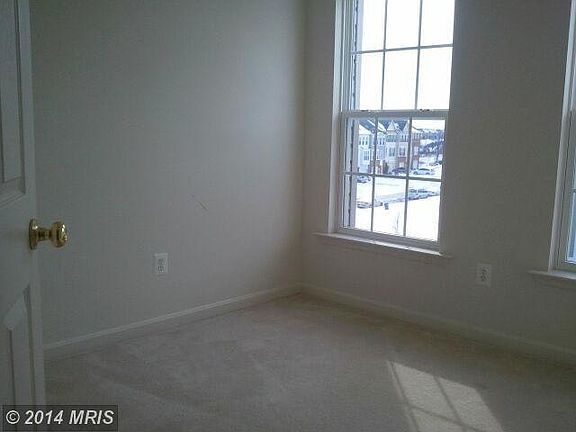 bedroom2