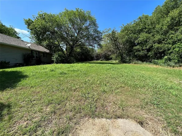 26 E Kirk St Lot E-85-8, Shawnee, OK 74801