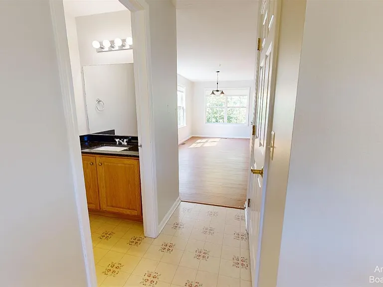 2813 Barclay Way — Photo 8