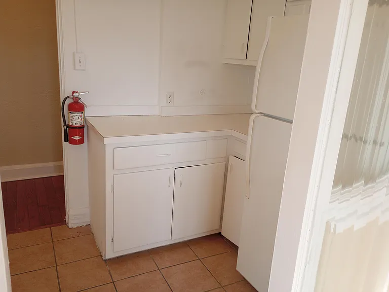 155 W River Streetsuite E #1 — Photo 9