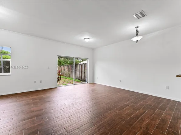 5043 SW 140th Ter, Miramar, FL 33027