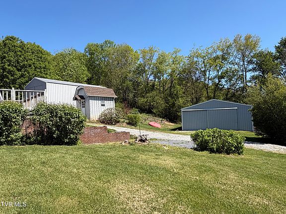 4th image of 27141 Old Saltworks Rd