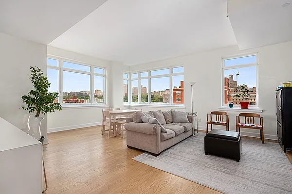 Rented by Compass | media 1