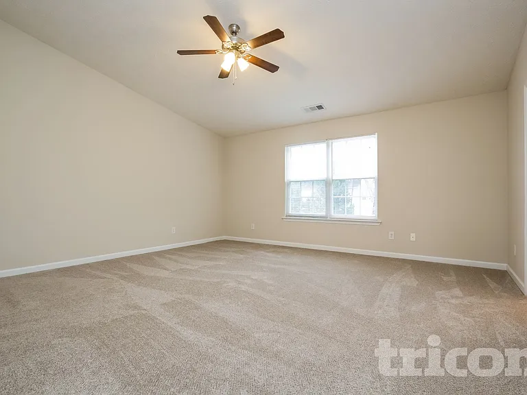 1765 Campbell Ives Dr — Photo 8