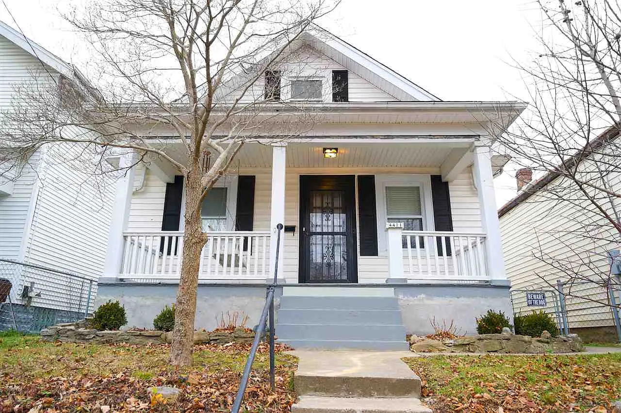 4411 Huntington Ave photo 1
