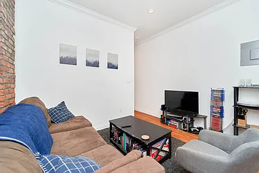 Rented by Living New York