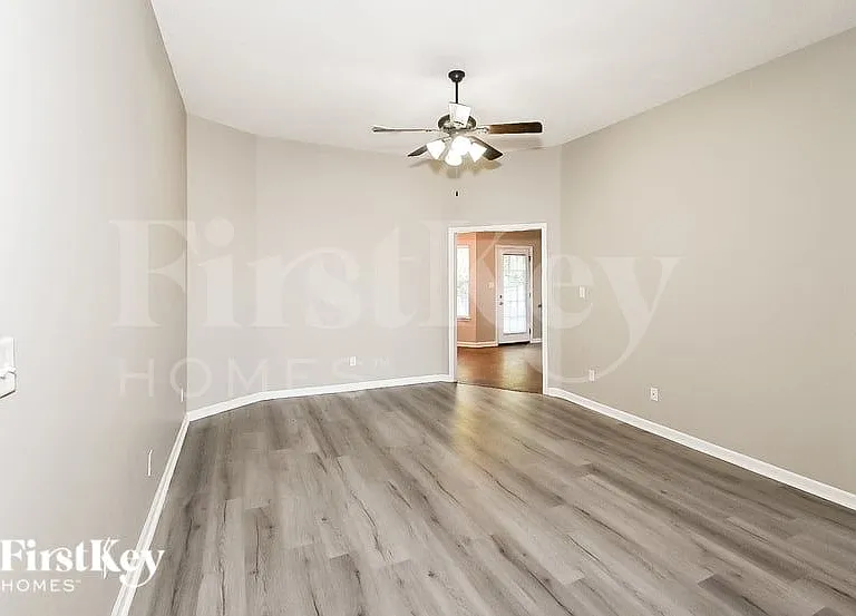 6797 Terry Chase — Photo 8
