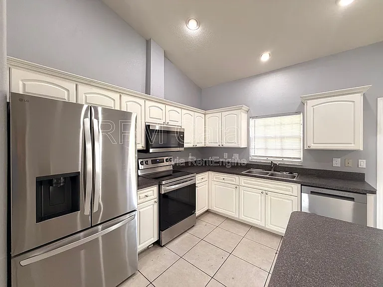 477 Sevilla Ave — Photo 3