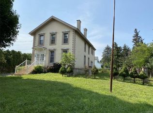 636 Pleasant St, Utica, NY 13501