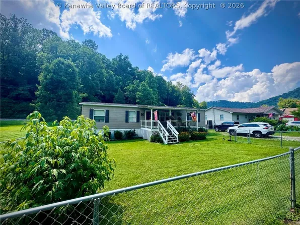 327 Big Branch Rd, Danville, WV 25053