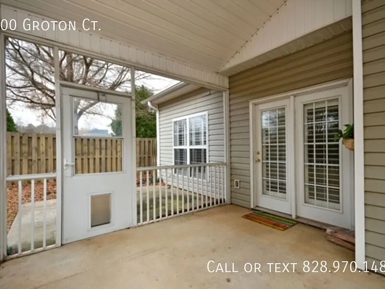 200 Groton Ct — Photo 6