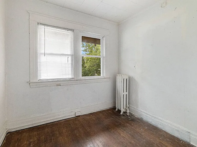 217 N Normal St — Photo 9