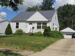 14701 Rockside Rd, Maple Heights, OH 44137