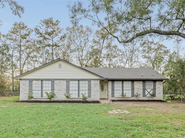 173 County Road 3251, Cleveland, TX 77327