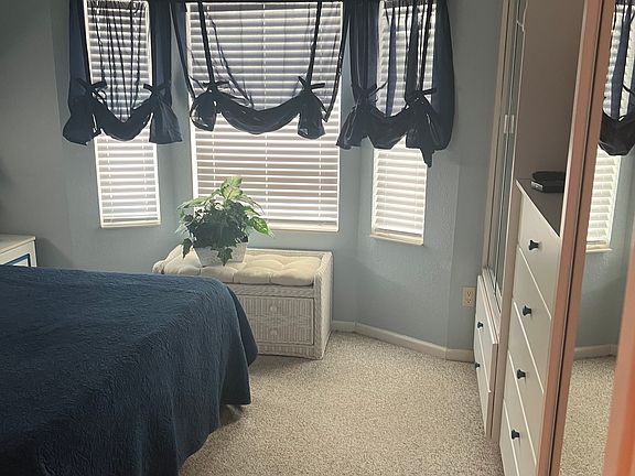 2nd image of 5203 SE 64th Ave