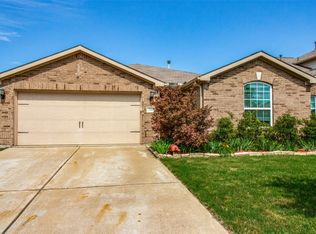 3013 Flint Rock Dr, Forney, TX 75126