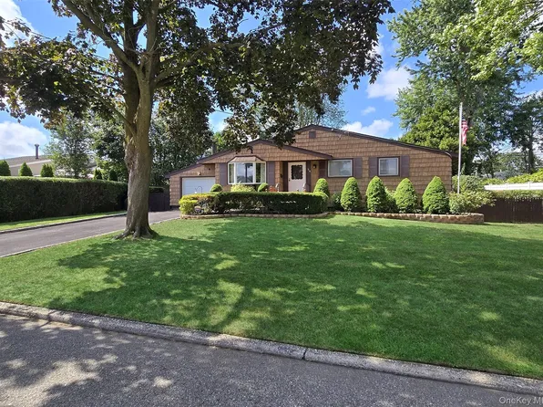 54 W 12th Street, Deer Park, NY 11729