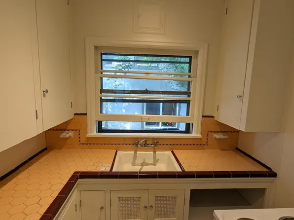 2008 NW Overton St, Portland, OR