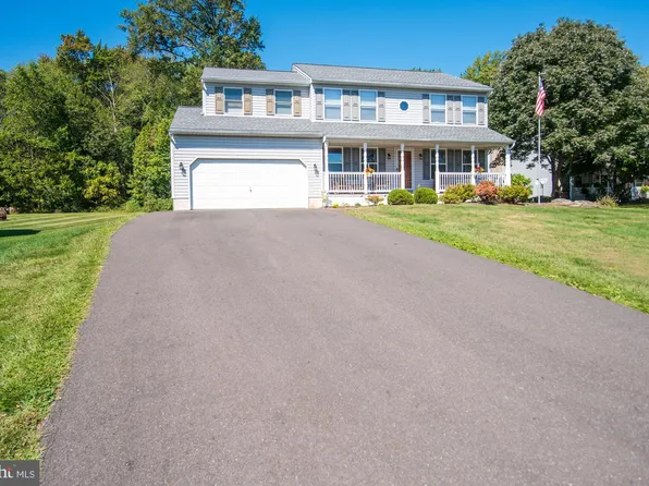 4 Ridge Run Rd, Sellersville, PA 18960