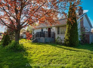 13 Foster Rd, Mississauga, ON L4T1C3