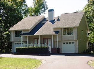 20 Stony Ln #2, North Kingstown, RI 02852