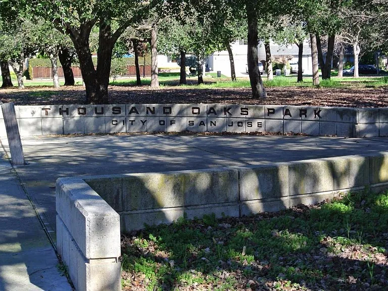 Huge Neighborhood park